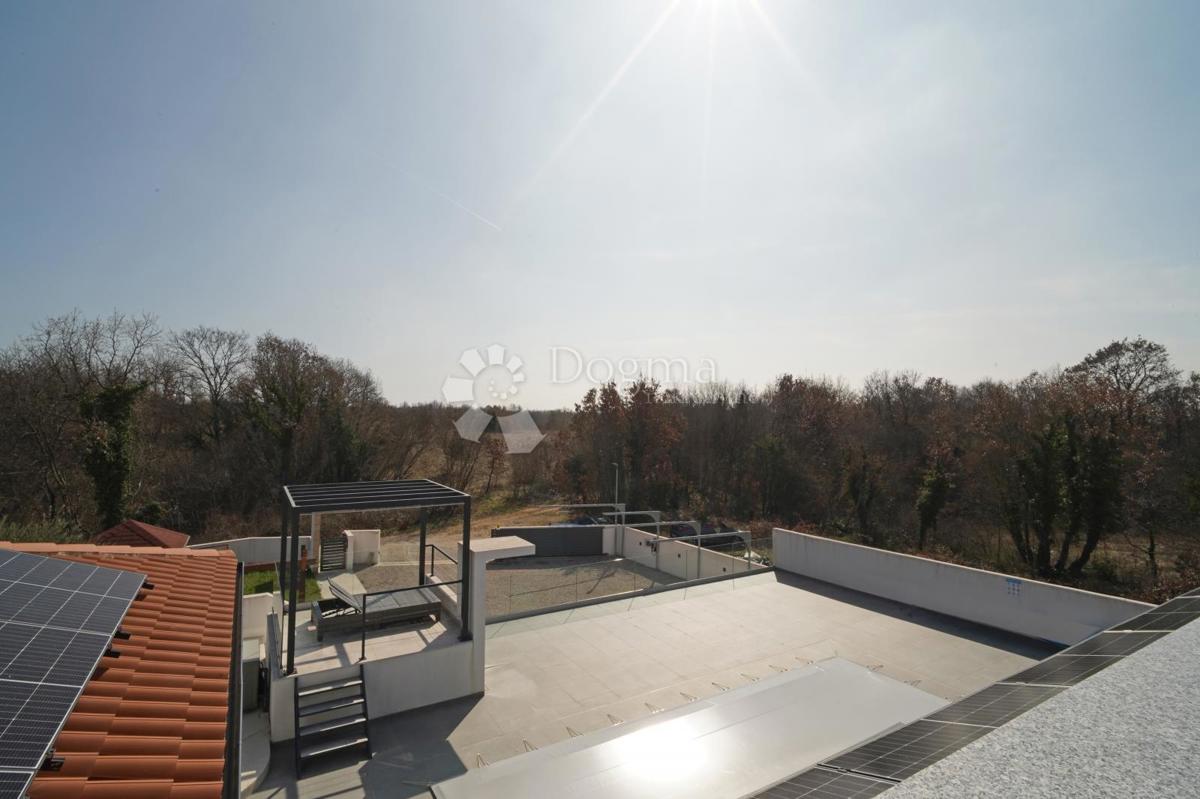 Casa Svetvinčenat, 180m2