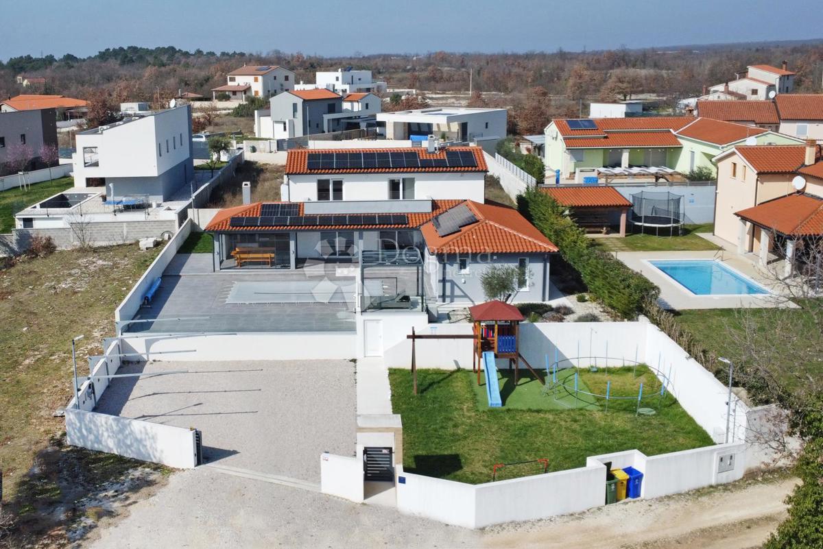 Casa Svetvinčenat, 180m2