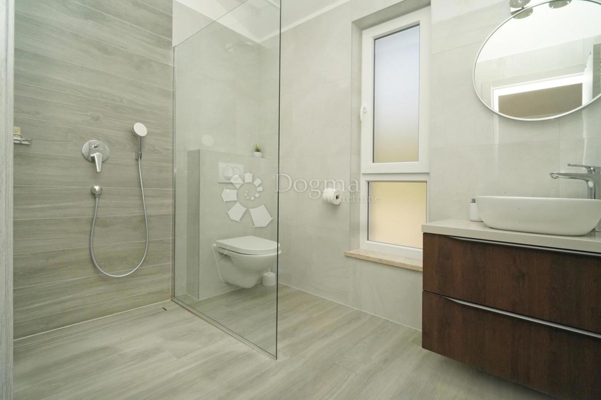 Casa Svetvinčenat, 180m2