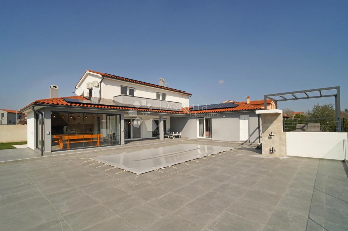 Casa Svetvinčenat, 180m2