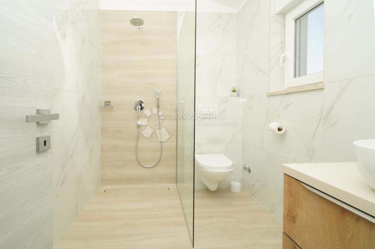 Casa Svetvinčenat, 180m2