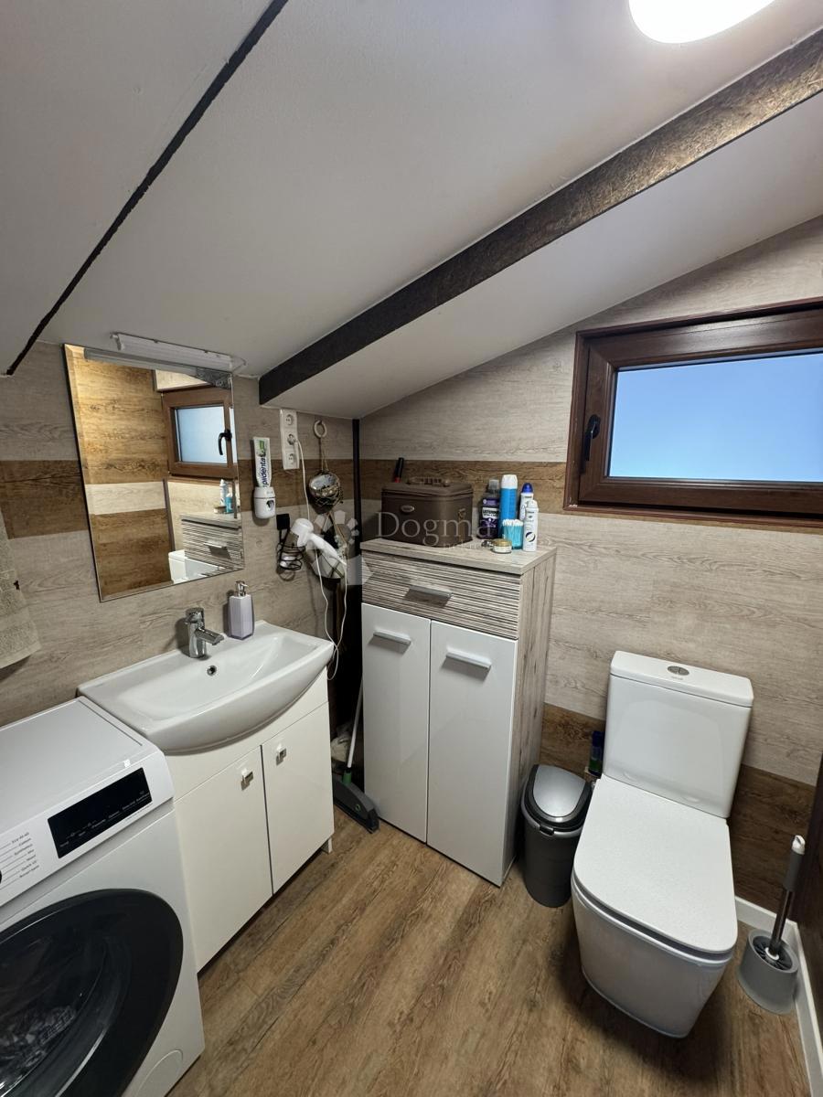 Casa Kobasičari, Kapela, 124m2