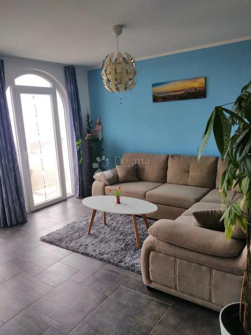 Allogio Grbci, Rijeka, 85,41m2