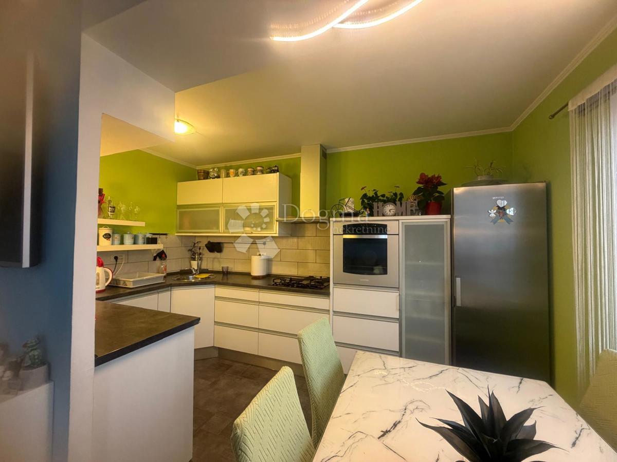 Allogio Grbci, Rijeka, 85,41m2