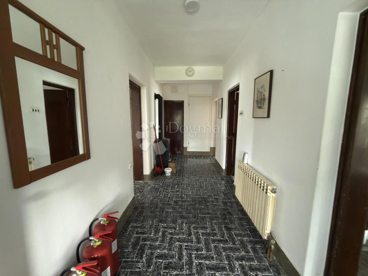 Casa Belovar, Sesvete, 220m2