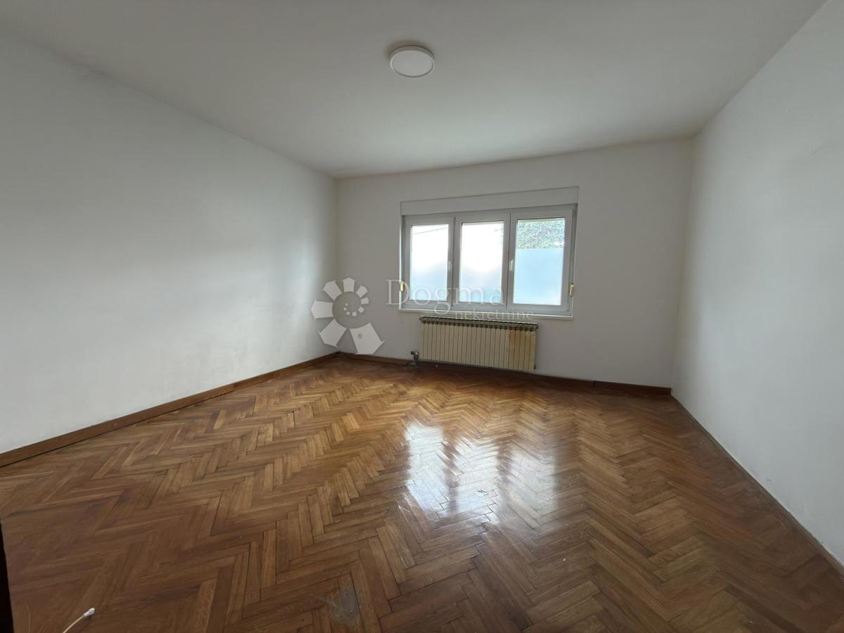 Casa Belovar, Sesvete, 220m2