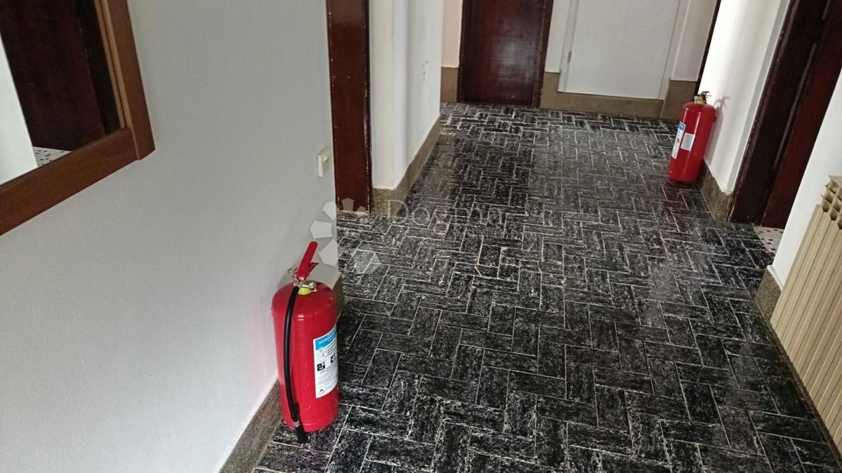 Casa Belovar, Sesvete, 220m2