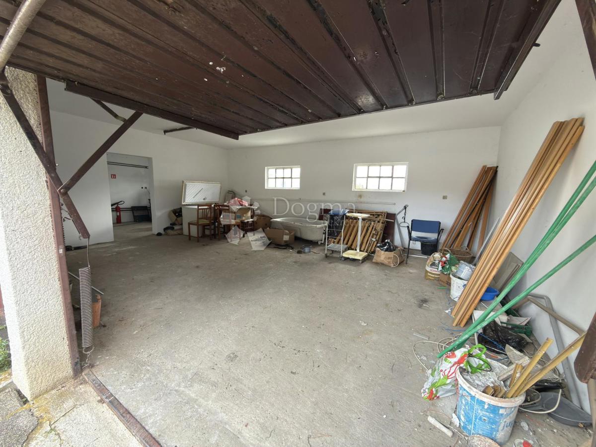 Casa Belovar, Sesvete, 220m2