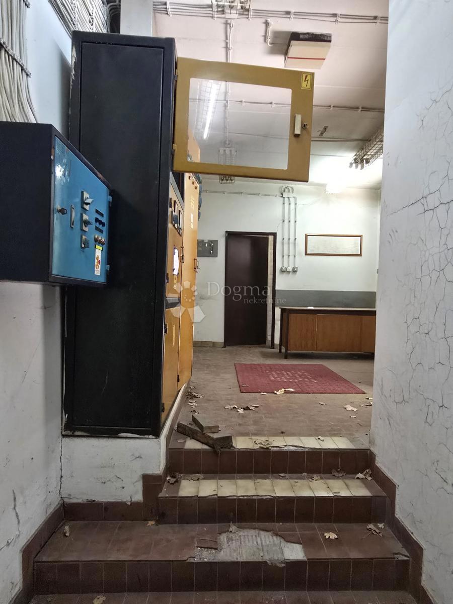 Locale commerciale Centar, Varaždin, 225,10m2