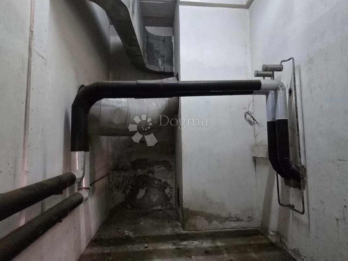 Locale commerciale Centar, Varaždin, 225,10m2