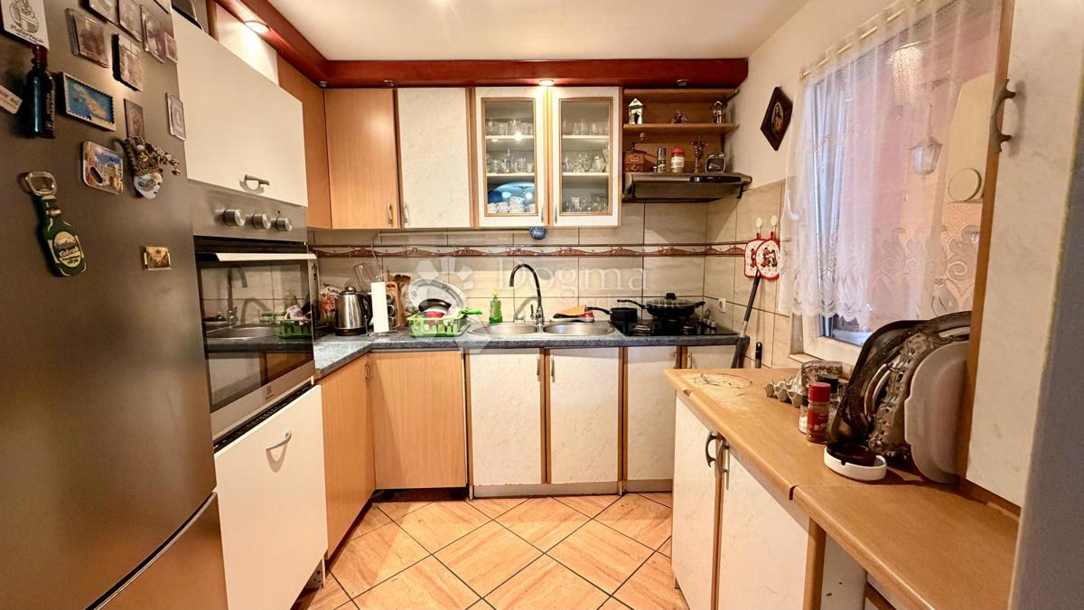 Casa Petruševec, Peščenica - Žitnjak, 192m2