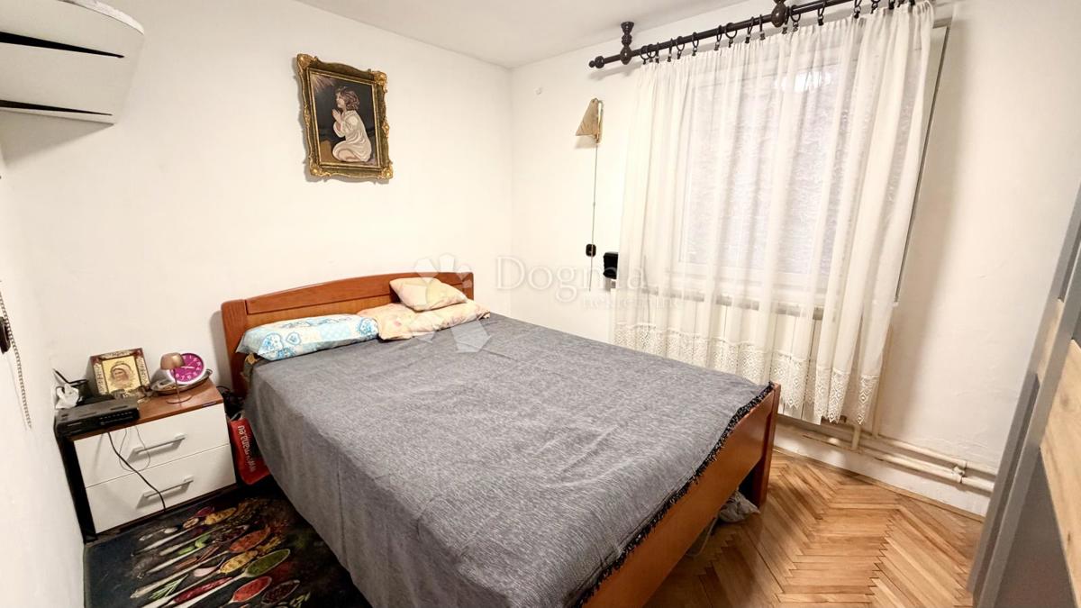 Casa Petruševec, Peščenica - Žitnjak, 192m2