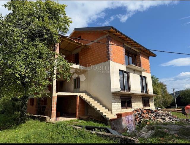 Casa Severin na Kupi, Vrbovsko, 102m2