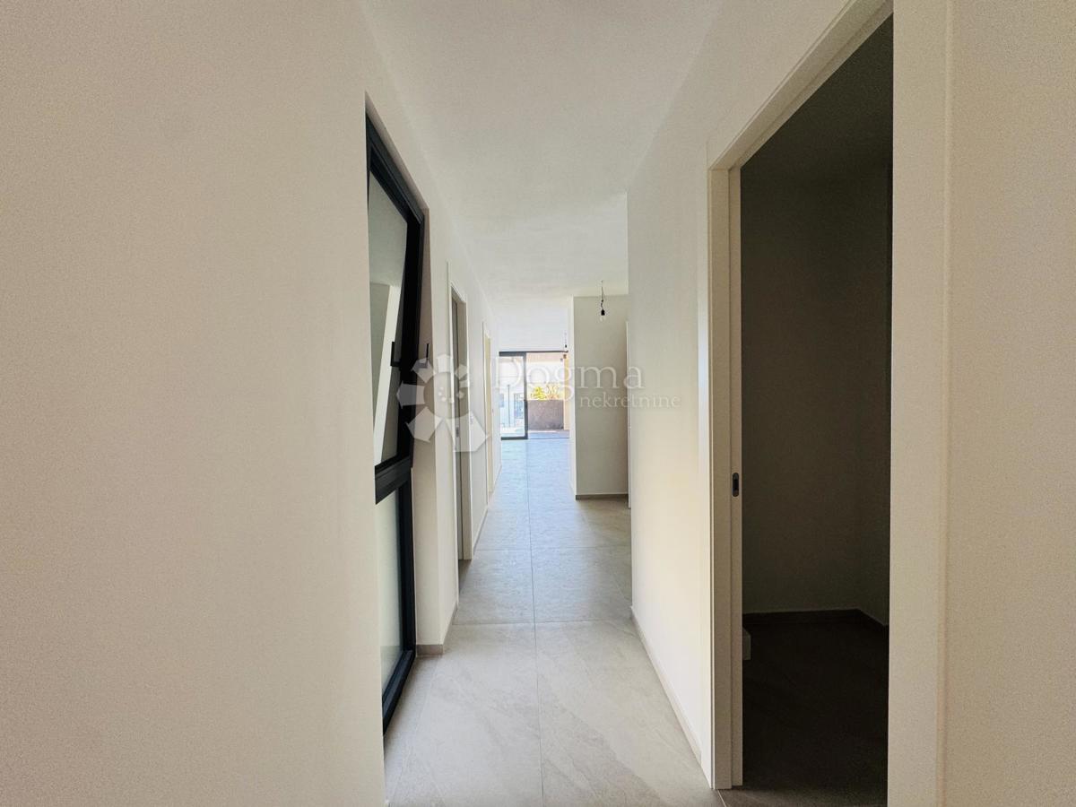 Allogio Novigrad, 134,99m2