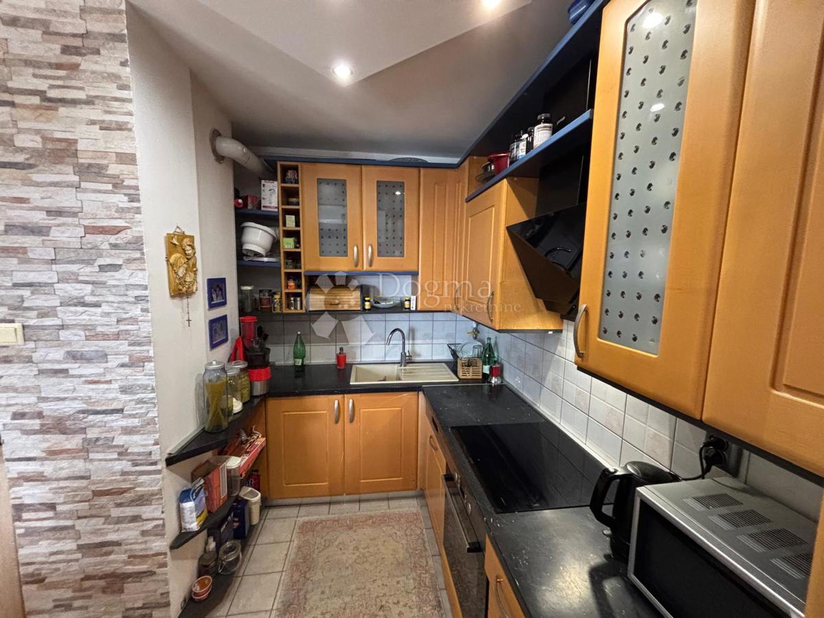 Allogio Špansko, Stenjevec, 77m2