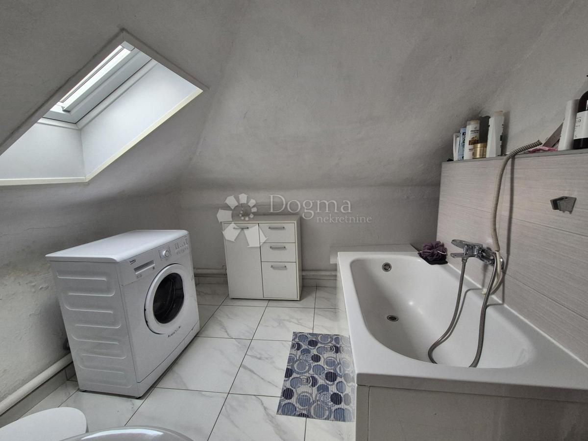 Allogio Manuš, Split, 60m2