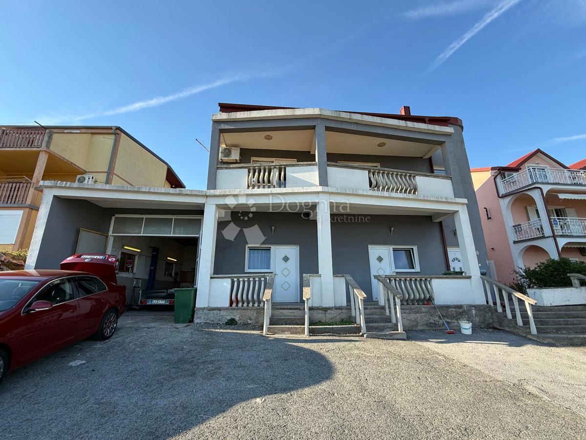 Casa Karlobag, 300m2