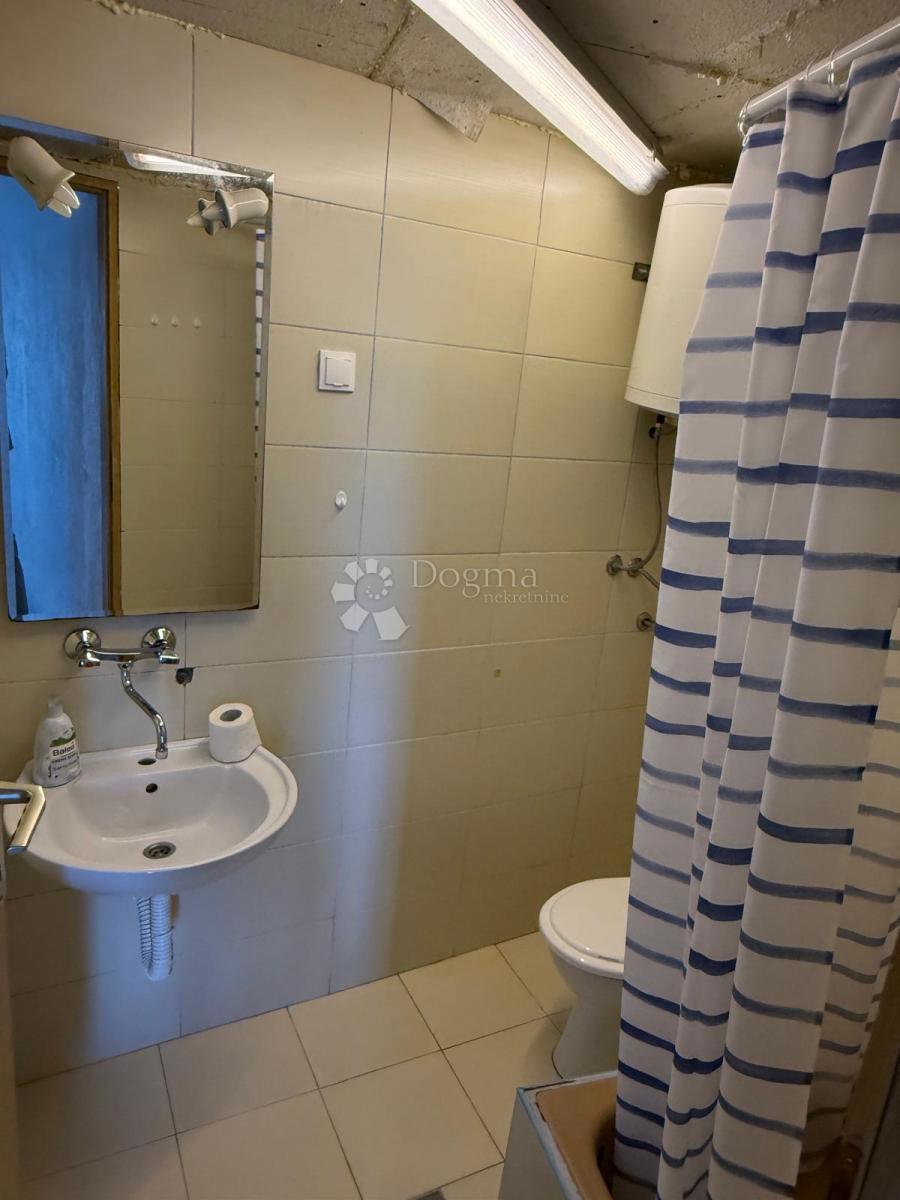 Casa Karlobag, 300m2