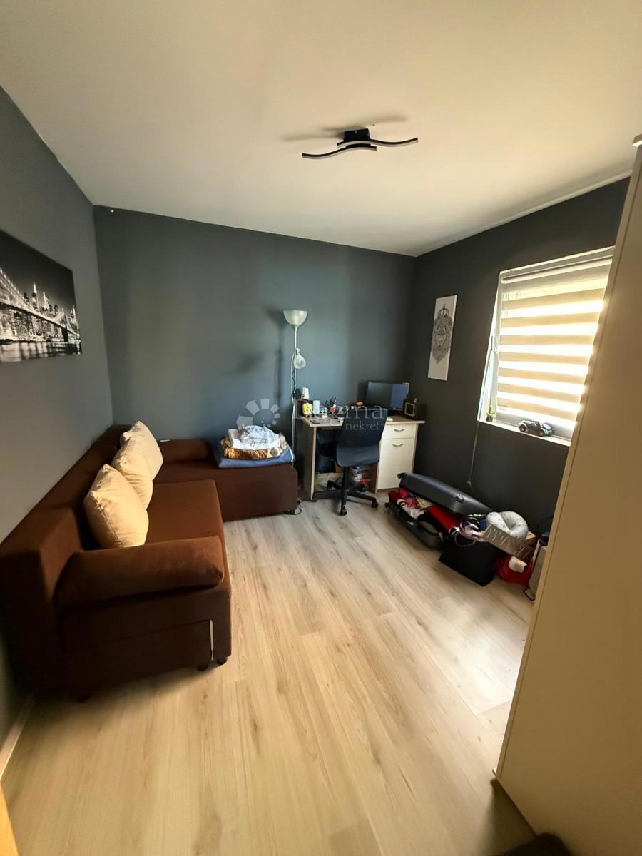 Casa Karlobag, 300m2