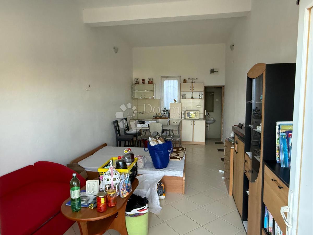 Casa Karlobag, 300m2