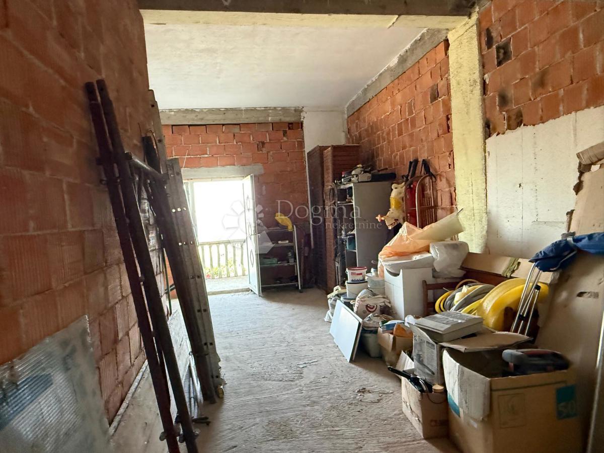 Casa Karlobag, 300m2