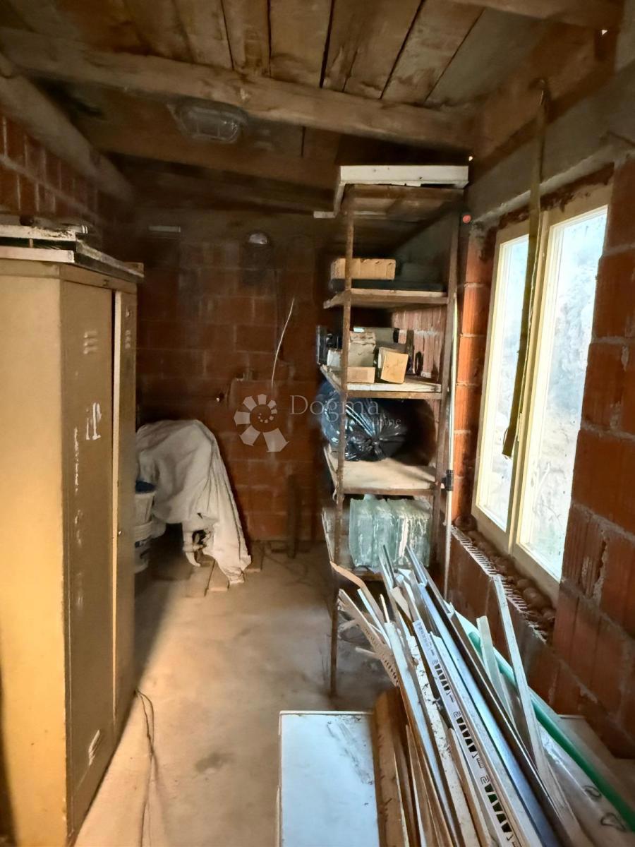 Casa Karlobag, 300m2