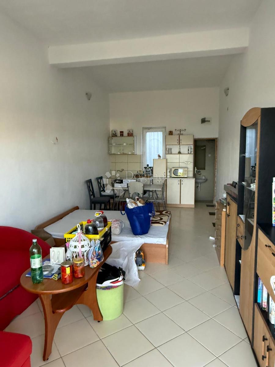 Casa Karlobag, 300m2