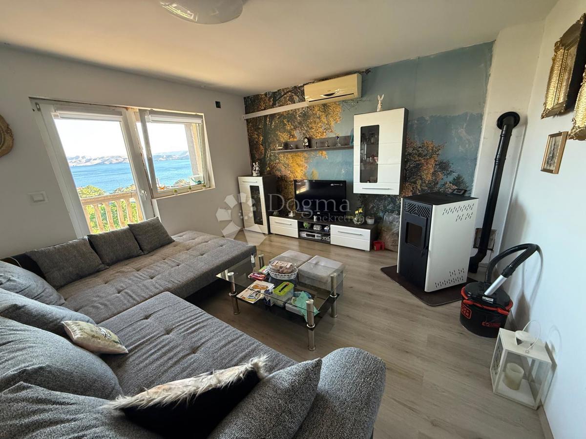 Casa Karlobag, 300m2