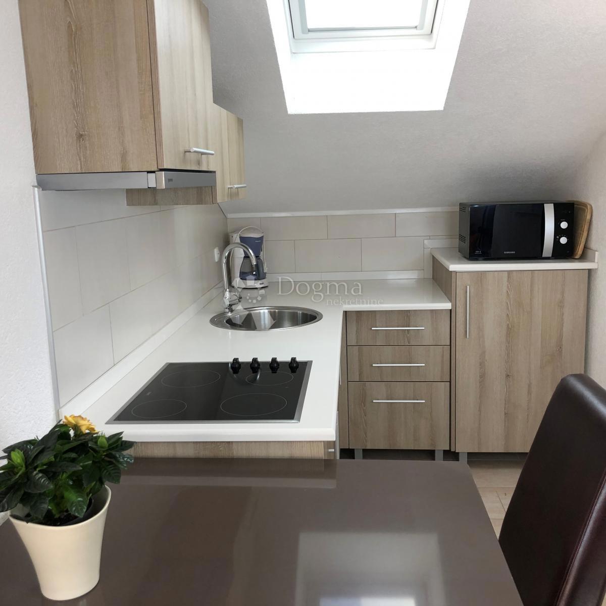 Casa Oprić, Opatija - Okolica, 500m2