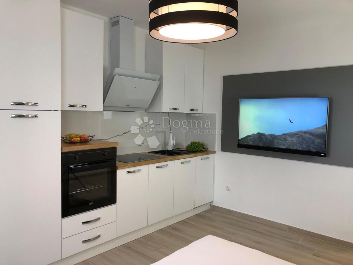 Casa Oprić, Opatija - Okolica, 500m2