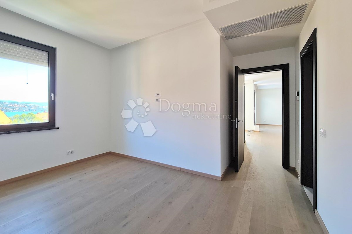 Allogio Opatija - Centar, Opatija, 120m2