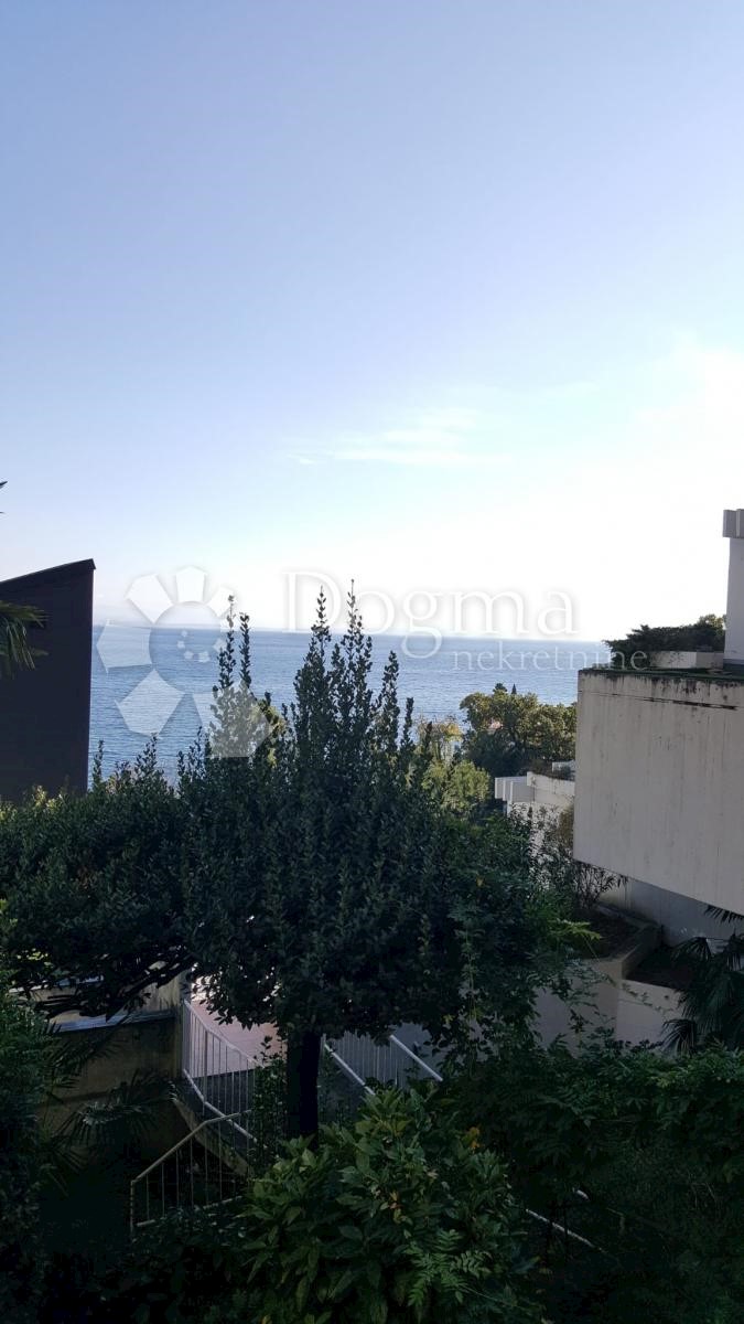 Allogio Opatija - Centar, Opatija, 152m2