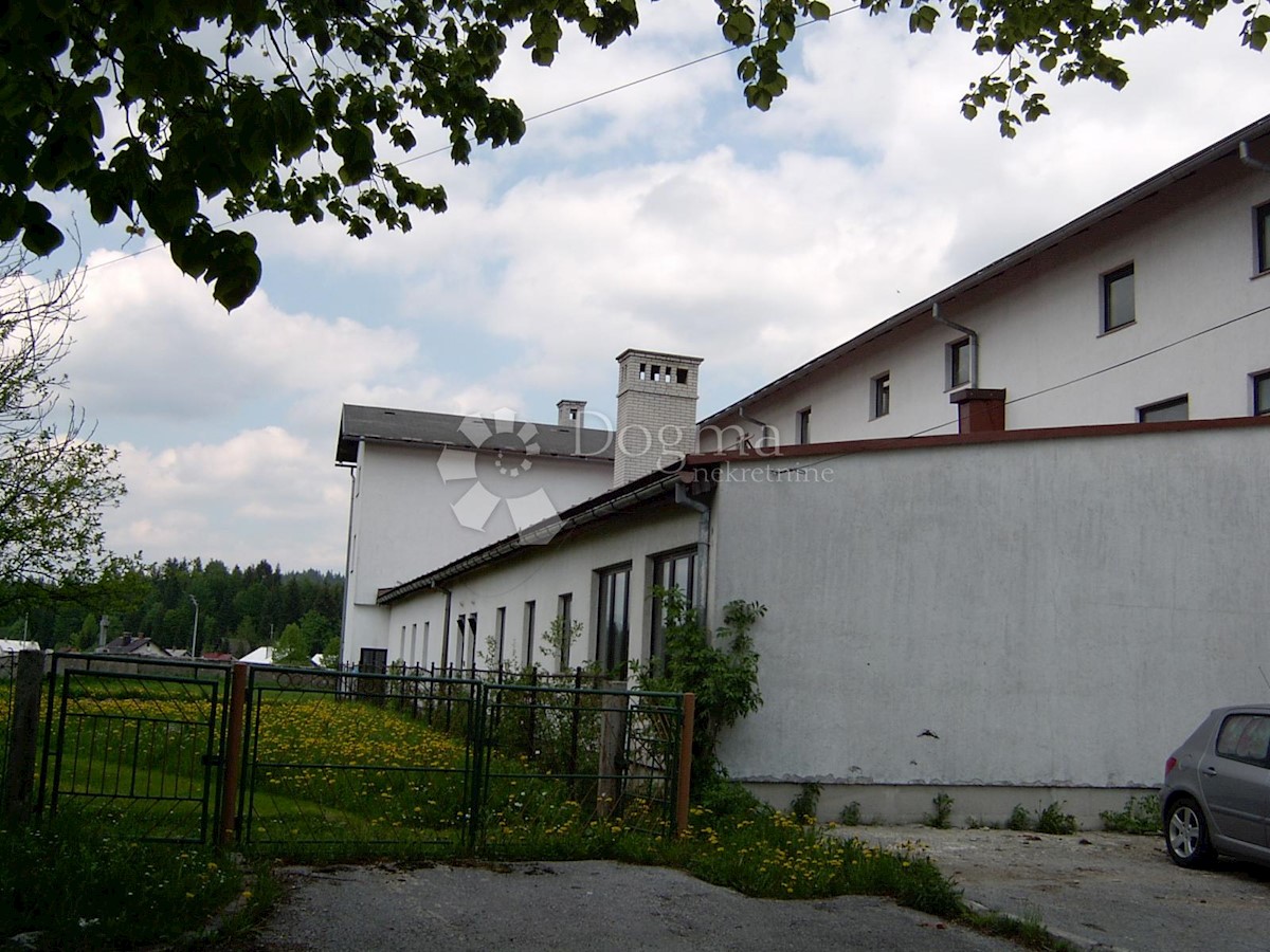 Albergo Tršće, Čabar, 1.900m2