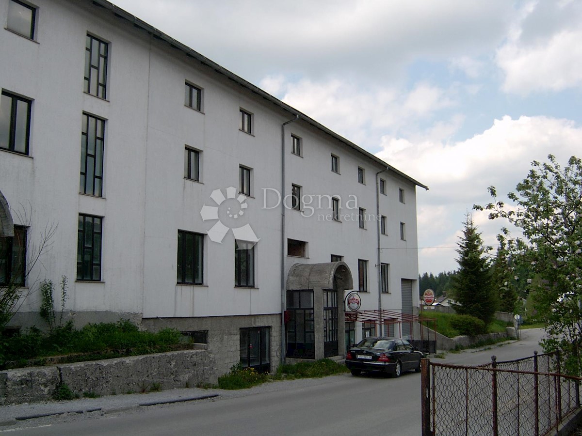 Albergo Tršće, Čabar, 1.900m2