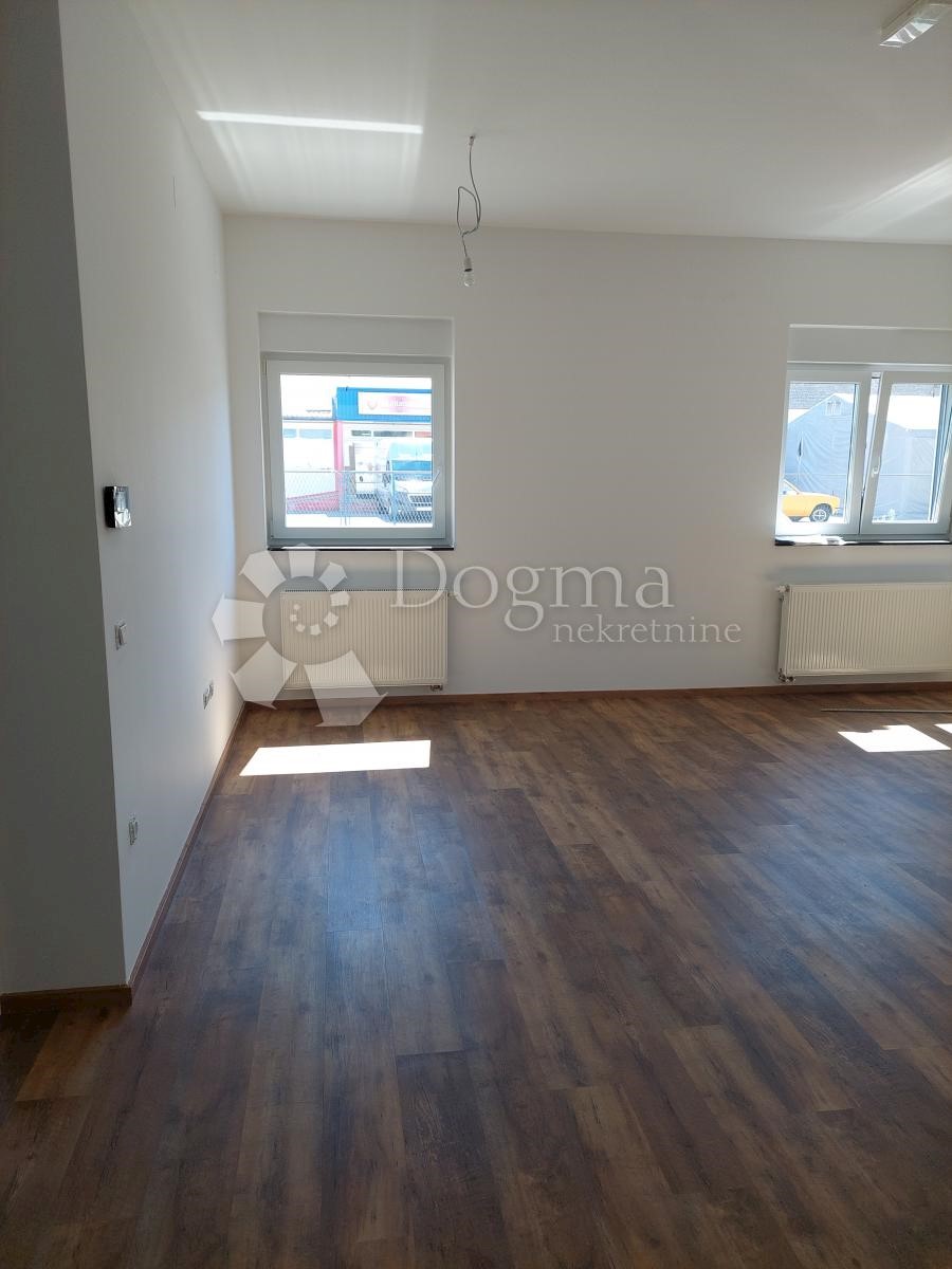 Locale commerciale Centar, Varaždin, 64,54m2