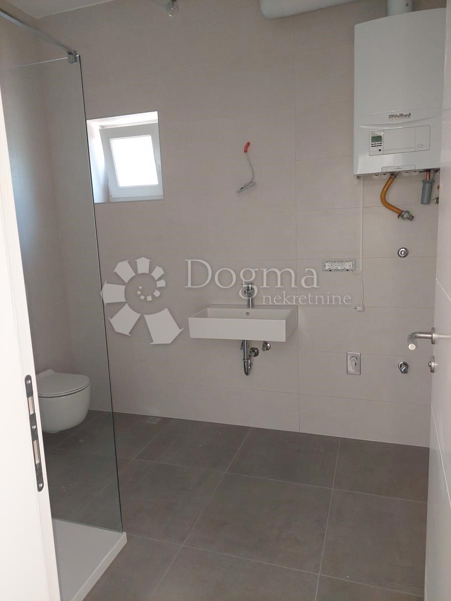 Locale commerciale Centar, Varaždin, 64,54m2