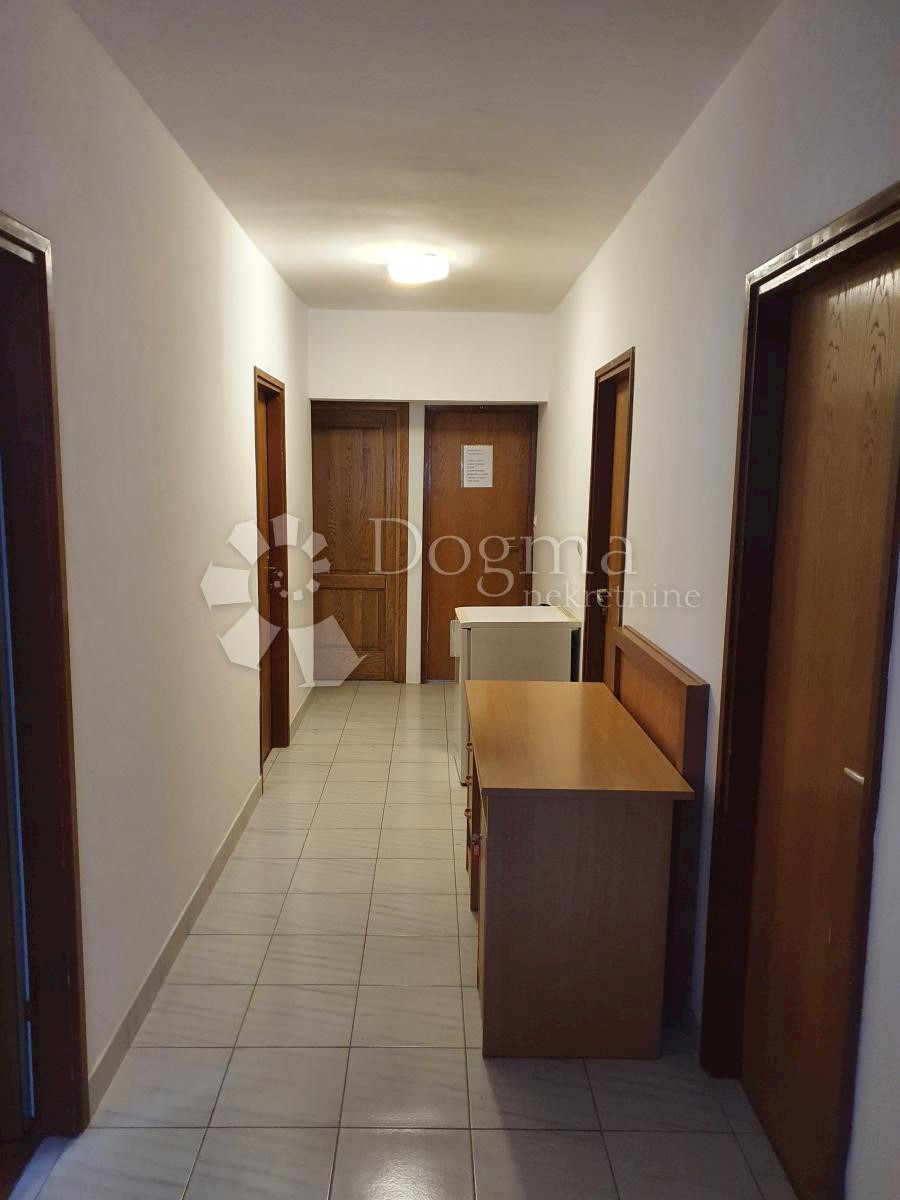 Albergo Biograd na Moru, 600m2