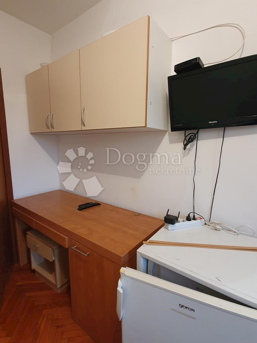 Albergo Biograd na Moru, 600m2