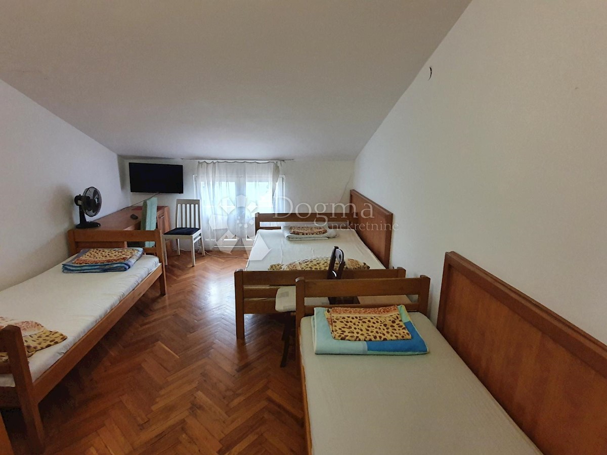 Albergo Biograd na Moru, 600m2