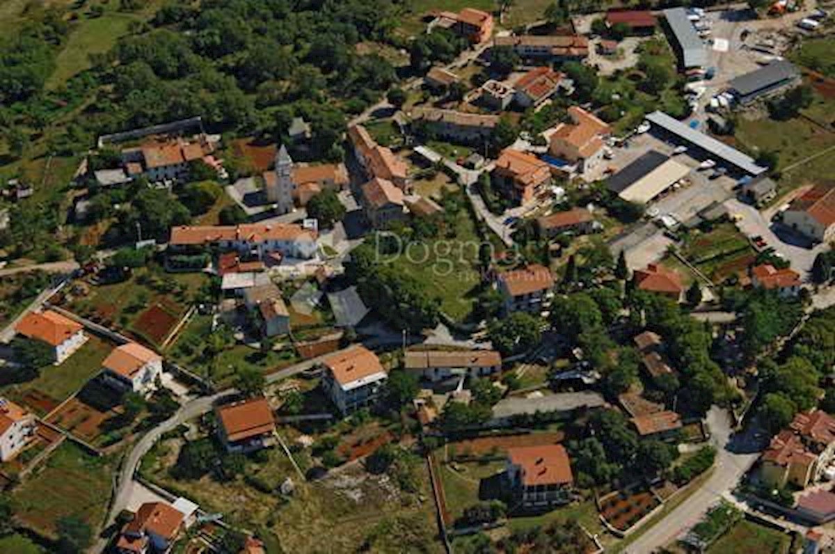 Terreno Baderna, Poreč, 1.700m2