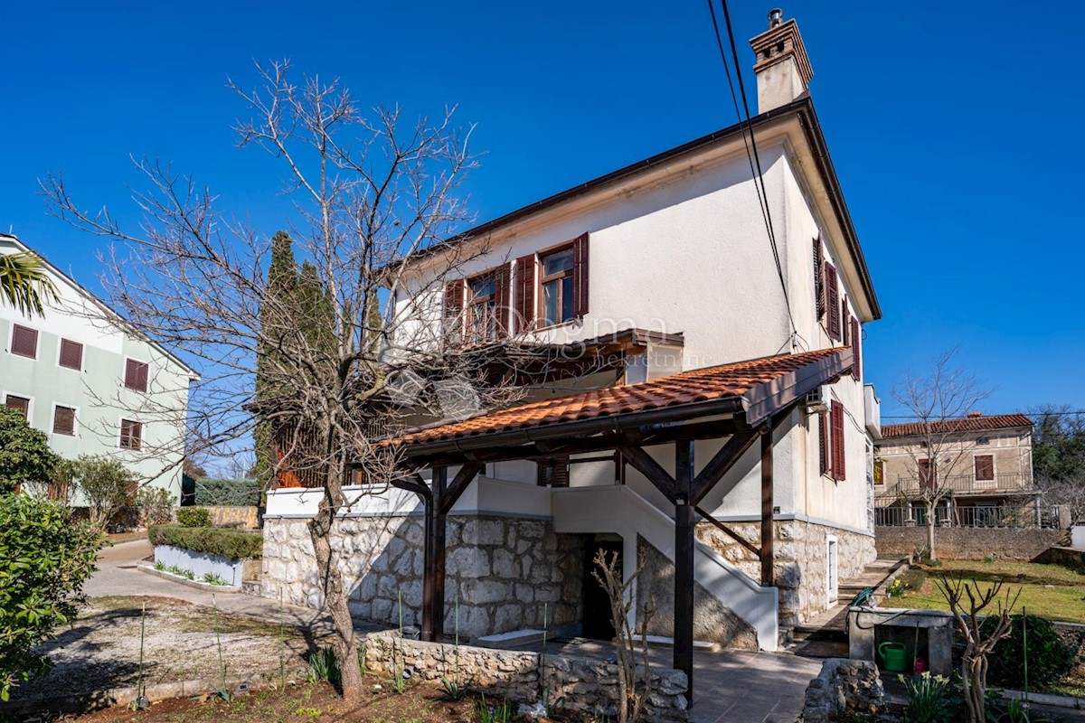 Casa Malinska, Malinska-Dubašnica, 431m2