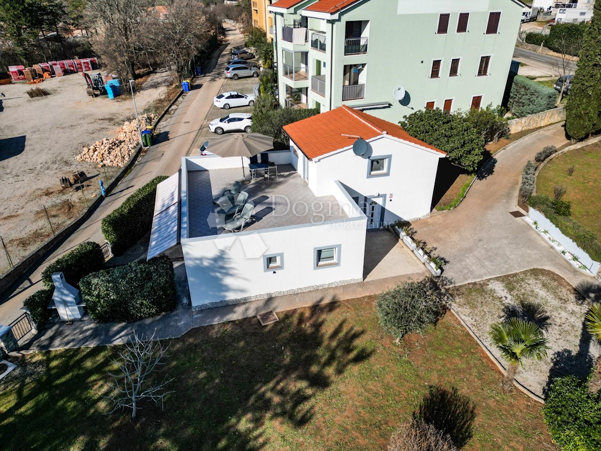 Casa Malinska, Malinska-Dubašnica, 431m2