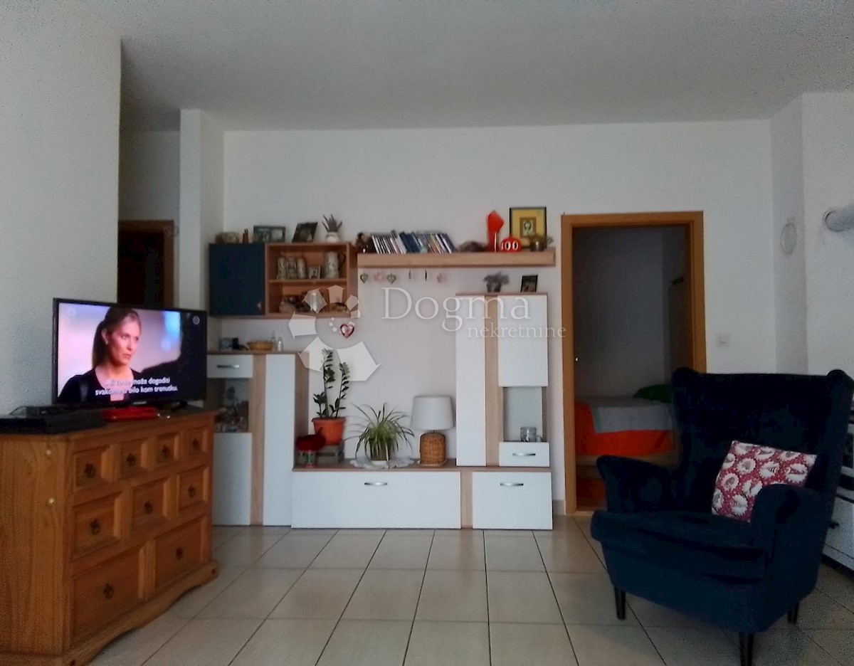 Allogio Fažana, 77,59m2