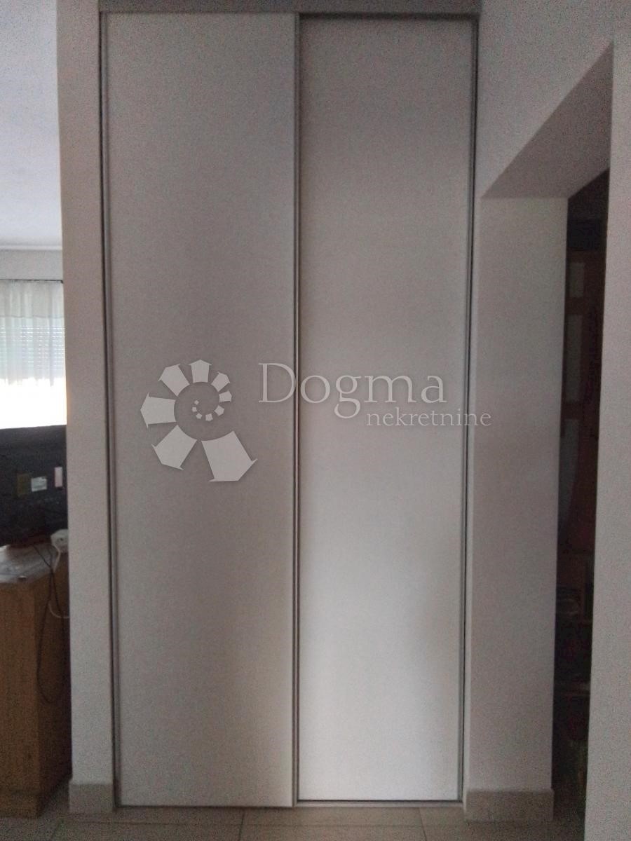 Allogio Fažana, 77,59m2