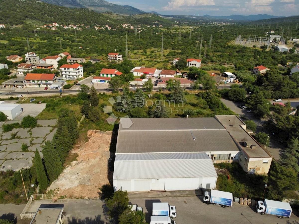 Locale commerciale Bilice, Šibenik - Okolica, 2.200m2