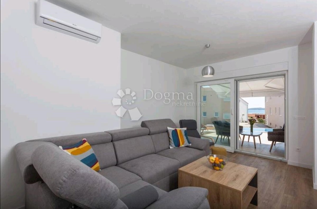 Casa Brodarica, Šibenik - Okolica, 225m2