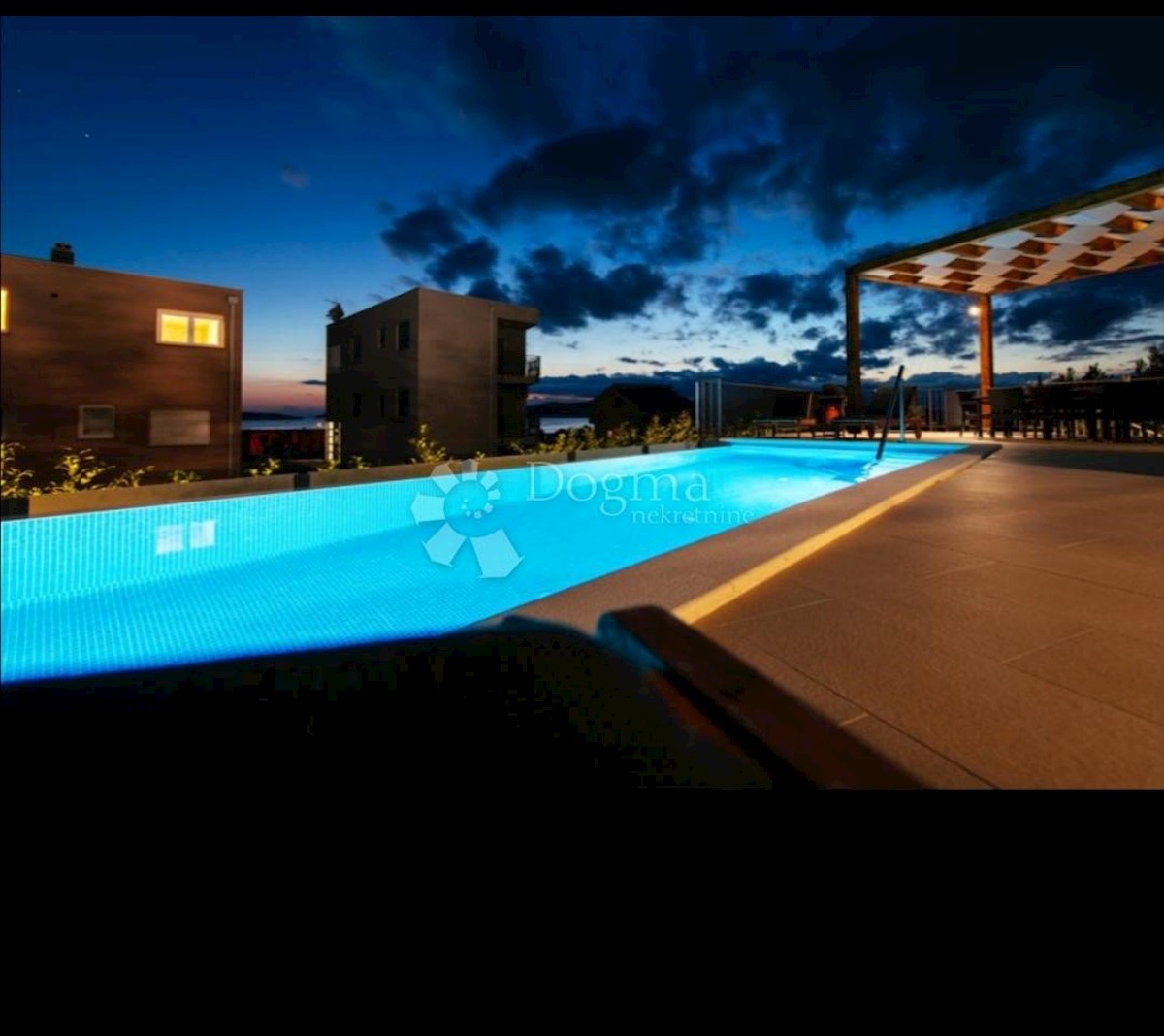 Casa Brodarica, Šibenik - Okolica, 225m2