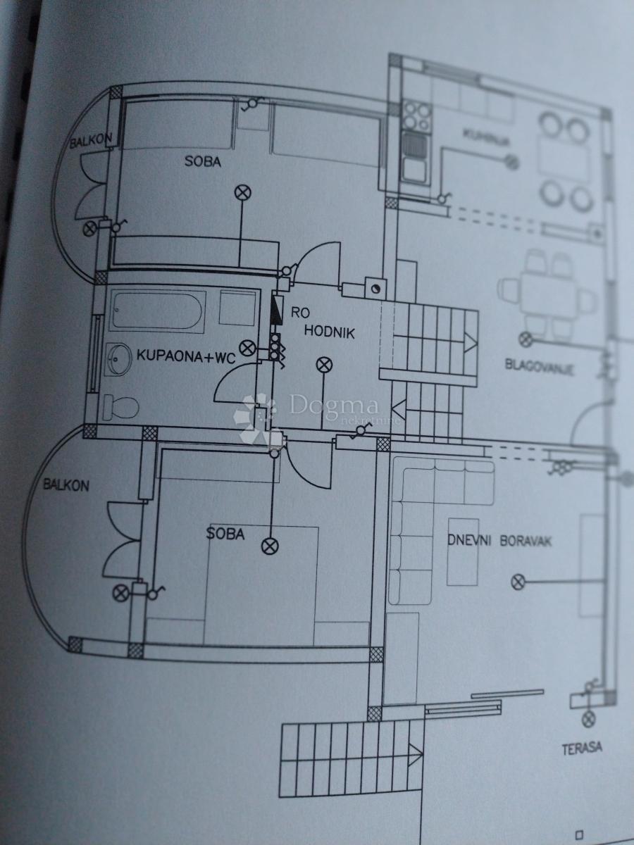 Casa Mrežnički Varoš, Duga Resa, 160m2