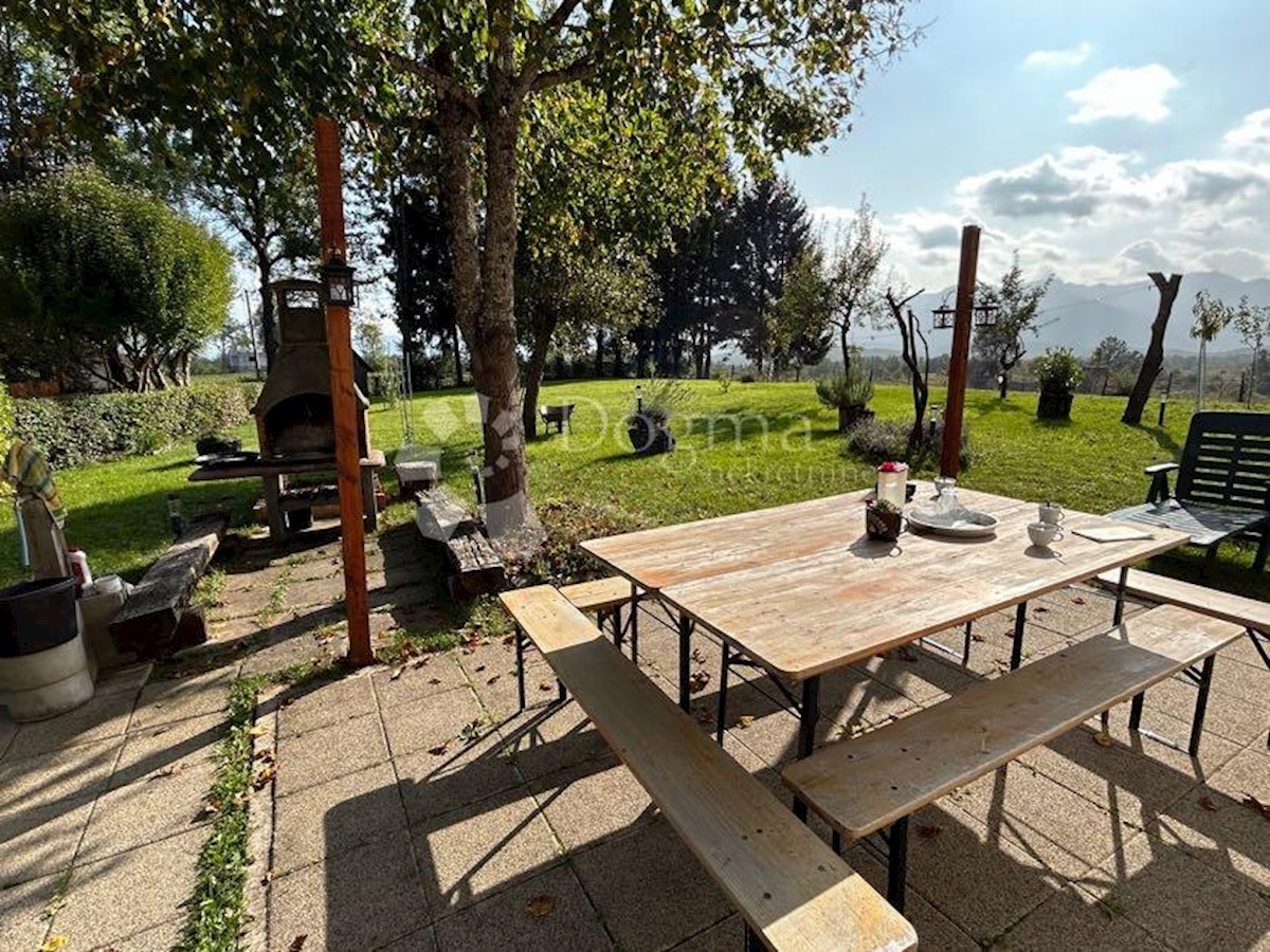Casa Drenovac Radučki, Gospić - Okolica, 100m2