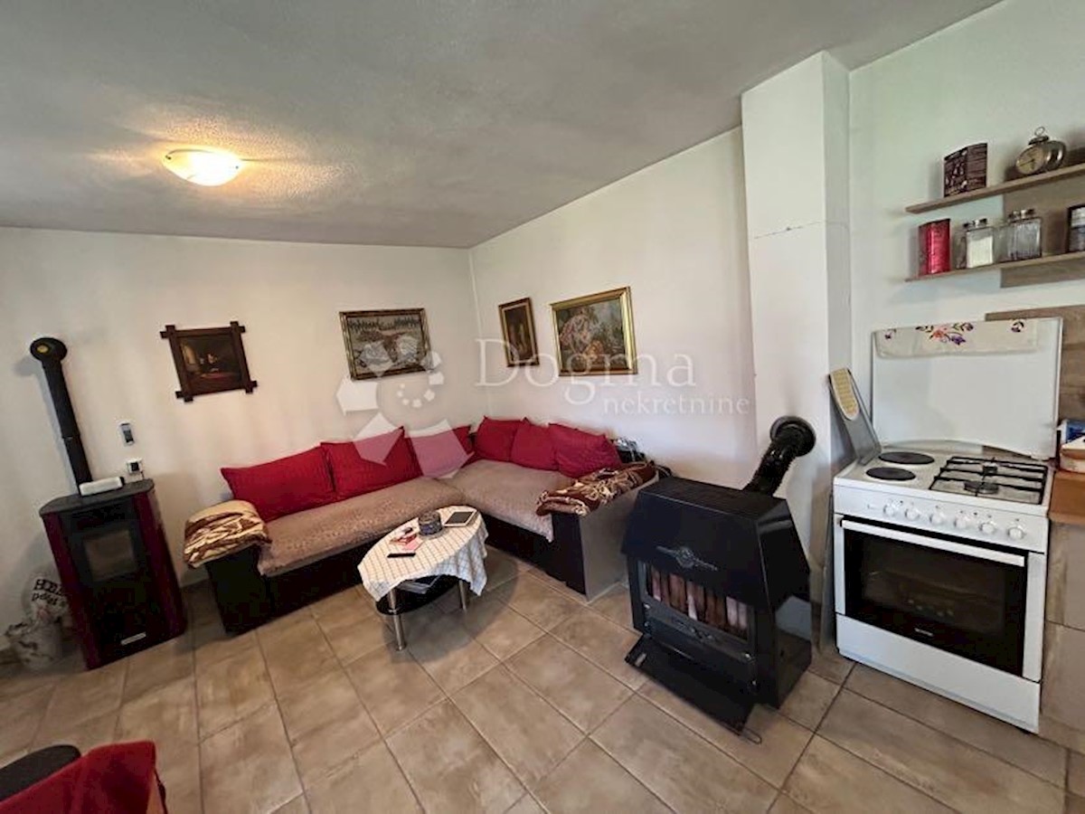 Casa Drenovac Radučki, Gospić - Okolica, 100m2
